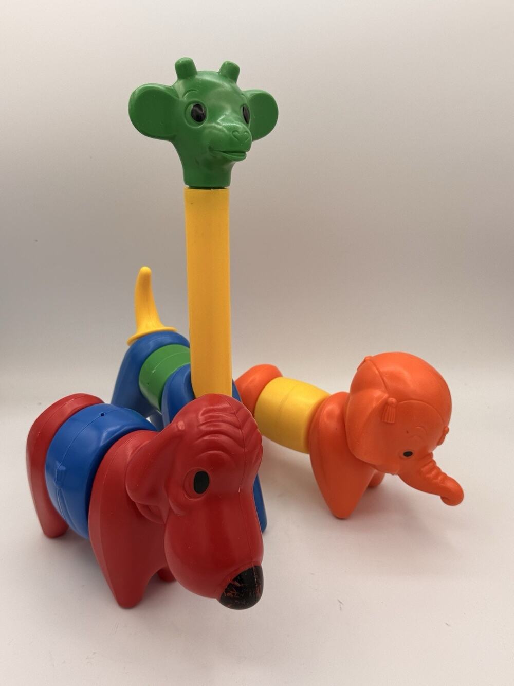 1966 Zoo It Yourself Tupperware Toy Animals 14 Pieces